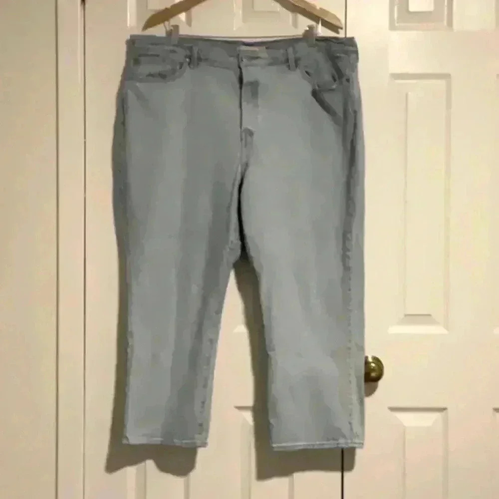 LEVI’S Wedgie Straight Denim Jeans Size 22W